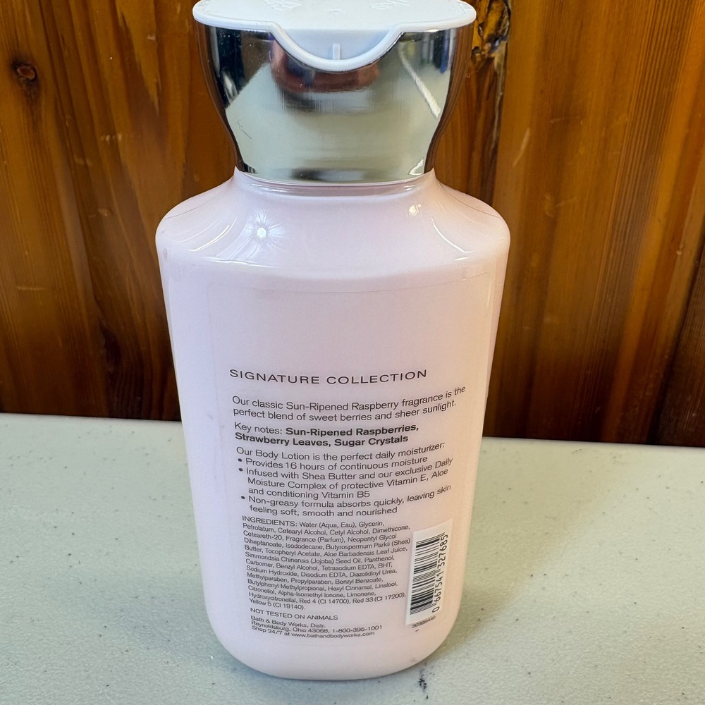 Bath & Body Works Sun-Ripened Raspberry Body Lotion 8oz Signature Collection - Picture 4 of 5